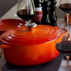 Le Creuset Signature 15.5 Quart Oval Enameled Cast Iron Dutch Oven