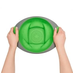 OXO 3.5 Qt. Collapsible Colander In Green Cook With OXO