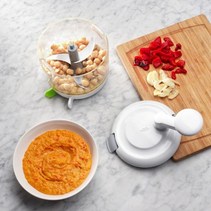 Cook With OXO OXO Good Grips One Stop Chop Manual Food Processor In White/Green 3 Cook With OXO OXO Good Grips One Stop Chop Manual Food Processor In White/Green