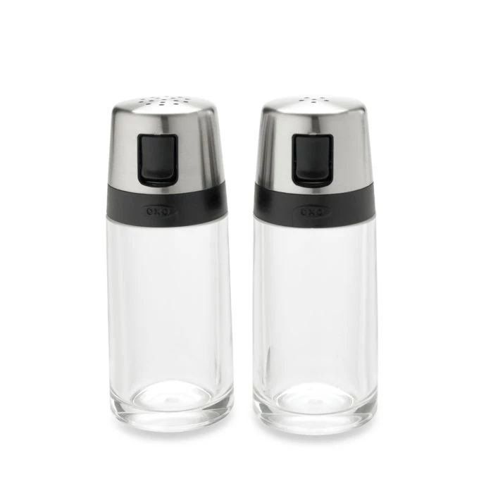 Cook With OXO Oxo Good Grips Salt & Pepper Shaker Set 4 Cook With OXO Oxo Good Grips Salt & Pepper Shaker Set