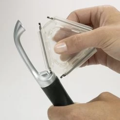 Cook With OXO OXO Good Grips Pro Swivel Peeler 7 Cook With OXO OXO Good Grips Pro Swivel Peeler