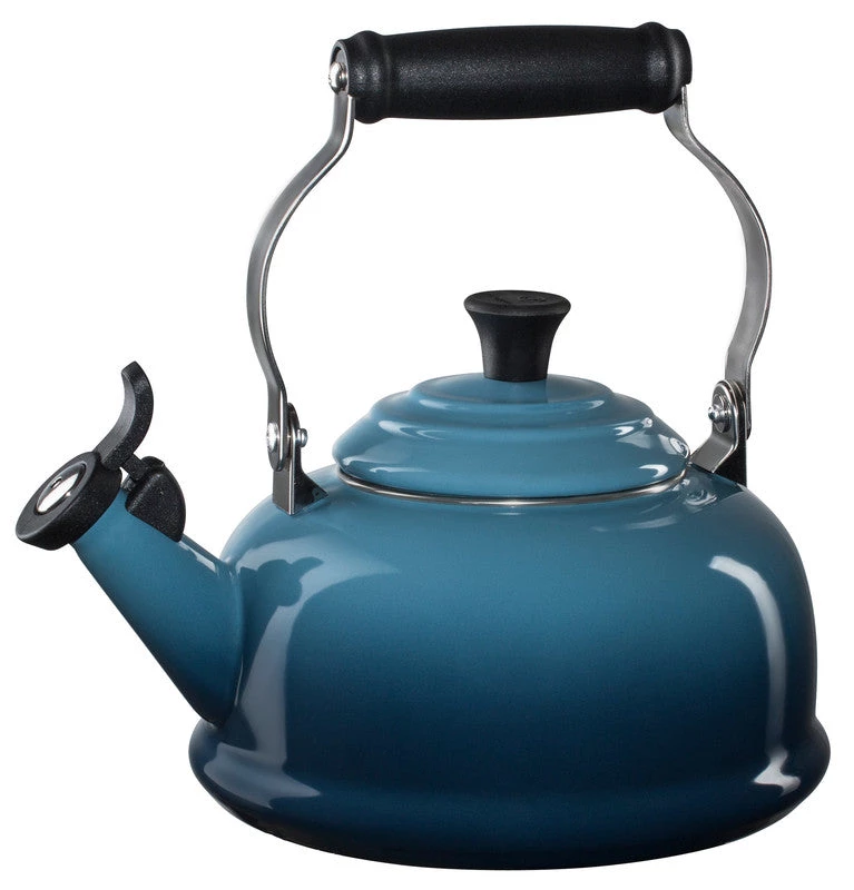 Le Creuset Stockpots & Tea Kettles Le Creuset 1.7 Quart Whistling Tea Kettle 3 Le Creuset Stockpots & Tea Kettles Le Creuset 1.7 Quart Whistling Tea Kettle