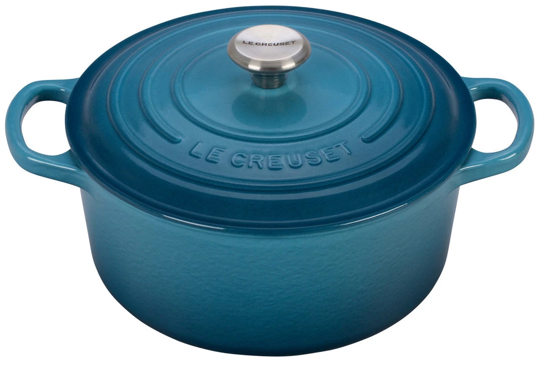 Le Creuset Signature 4.5 Quart Round Enameled Cast Iron Dutch Oven 2 Le Creuset Signature 4.5 Quart Round Enameled Cast Iron Dutch Oven