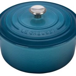 Le Creuset Signature 9 Quart Round Enameled Cast Iron Dutch Oven 13 Le Creuset Signature 9 Quart Round Enameled Cast Iron Dutch Oven