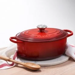 Le Creuset Signature 9.5 Quart Oval Enameled Cast Iron Dutch Oven