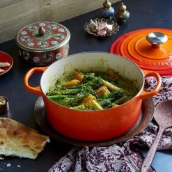 Le Creuset Dutch Ovens Le Creuset Signature 7.25 Quart Round Enameled Cast Iron Dutch Oven 31 Le Creuset Dutch Ovens Le Creuset Signature 7.25 Quart Round Enameled Cast Iron Dutch Oven