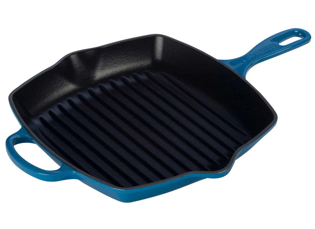 Le Creuset Skillets & Frypans Le Creuset 10.25" Enameled Cast Iron Signature Square Skillet 5 Le Creuset Skillets & Frypans Le Creuset 10.25" Enameled Cast Iron Signature Square Skillet