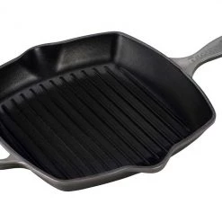 Le Creuset Skillets & Frypans Le Creuset 10.25" Enameled Cast Iron Signature Square Skillet 18 Le Creuset Skillets & Frypans Le Creuset 10.25