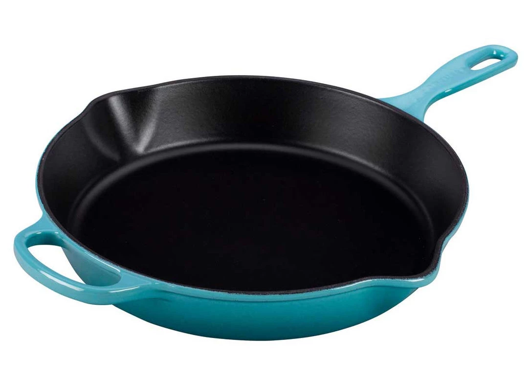 Le Creuset Skillets & Frypans Le Creuset 10.25" Enameled Cast Iron Signature Skillet 1 Le Creuset Skillets & Frypans Le Creuset 10.25" Enameled Cast Iron Signature Skillet