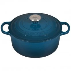 Le Creuset Signature 4.5 Quart Round Enameled Cast Iron Dutch Oven 21 Le Creuset Signature 4.5 Quart Round Enameled Cast Iron Dutch Oven