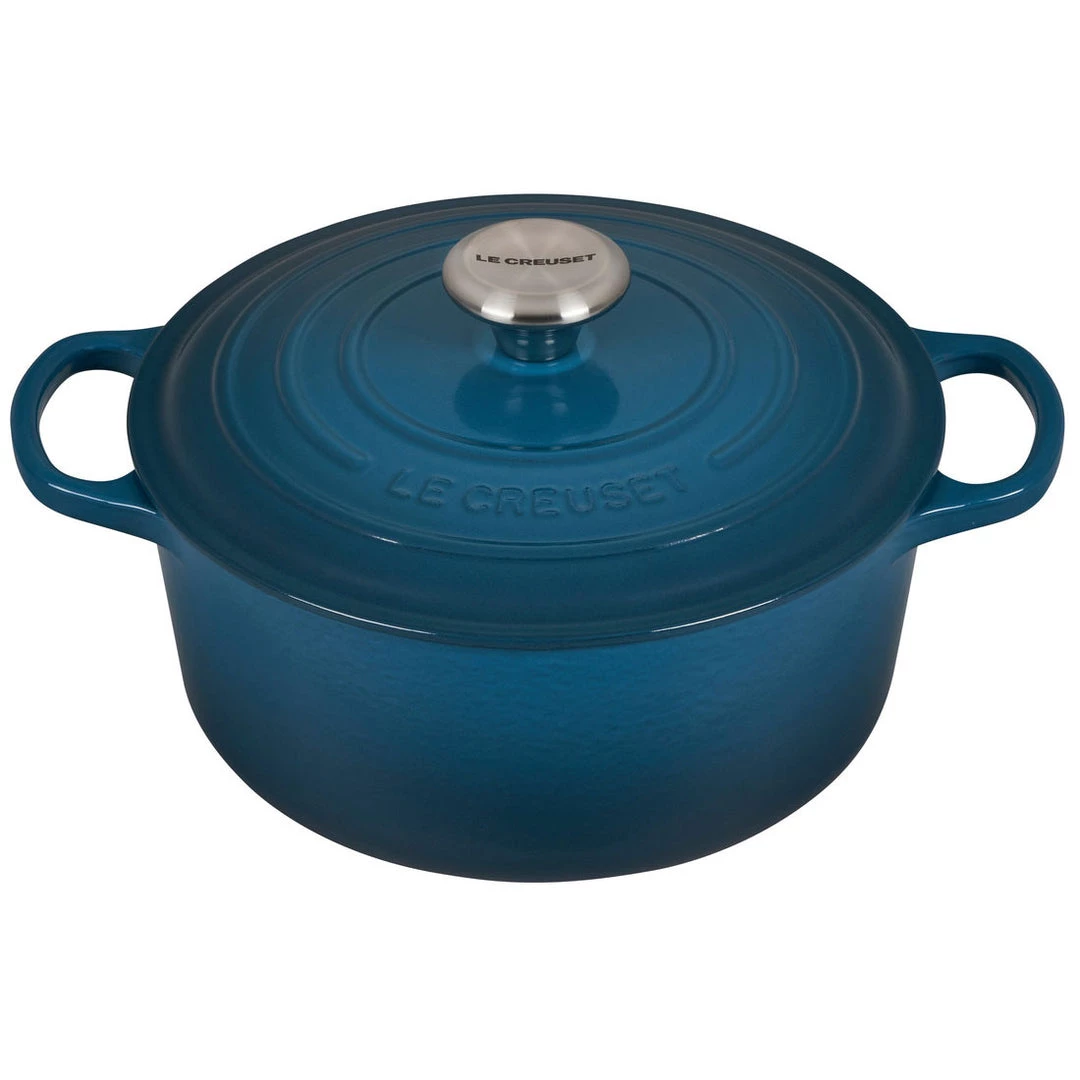 Le Creuset Signature 4.5 Quart Round Enameled Cast Iron Dutch Oven 7 Le Creuset Signature 4.5 Quart Round Enameled Cast Iron Dutch Oven
