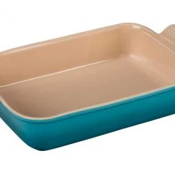 Le Creuset 4 Quart Heritage Stoneware Rectangular Dish Le Creuset Bakeware 11 Le Creuset 4 Quart Heritage Stoneware Rectangular Dish Le Creuset Bakeware