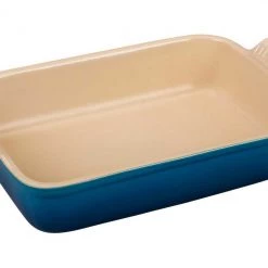 Le Creuset 4 Quart Heritage Stoneware Rectangular Dish Le Creuset Bakeware 14 Le Creuset 4 Quart Heritage Stoneware Rectangular Dish Le Creuset Bakeware