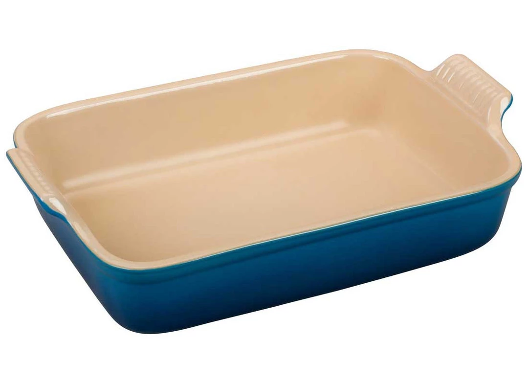 Le Creuset 4 Quart Heritage Stoneware Rectangular Dish Le Creuset Bakeware 6 Le Creuset 4 Quart Heritage Stoneware Rectangular Dish Le Creuset Bakeware