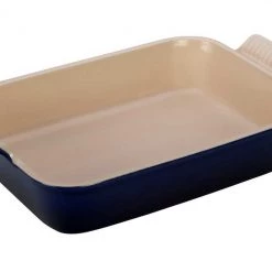 Le Creuset 4 Quart Heritage Stoneware Rectangular Dish Le Creuset Bakeware 16 Le Creuset 4 Quart Heritage Stoneware Rectangular Dish Le Creuset Bakeware