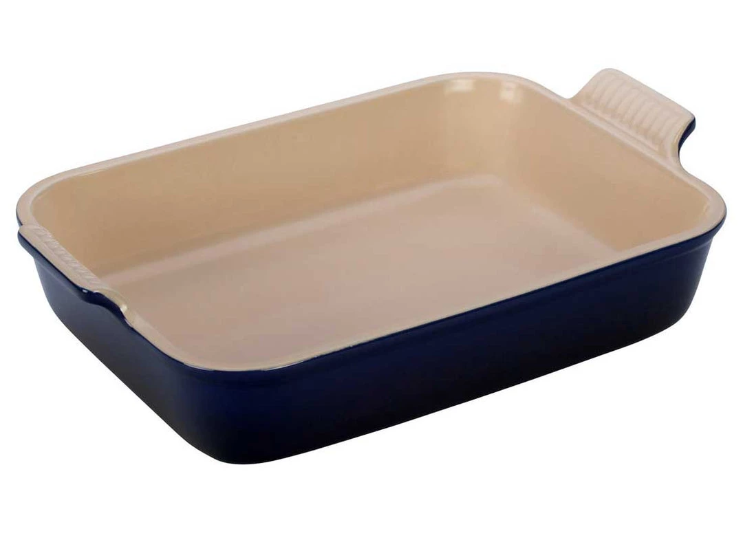Le Creuset 4 Quart Heritage Stoneware Rectangular Dish Le Creuset Bakeware 8 Le Creuset 4 Quart Heritage Stoneware Rectangular Dish Le Creuset Bakeware