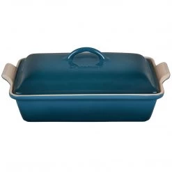 Le Creuset 4 Quart Heritage Covered Rectangular Stoneware Casserole Le Creuset Bakeware
