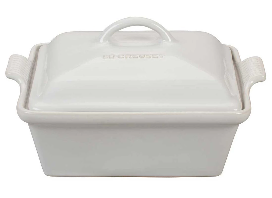 Le Creuset 2.5 Quart Heritage Covered Square Stoneware Casserole 2 Le Creuset 2.5 Quart Heritage Covered Square Stoneware Casserole