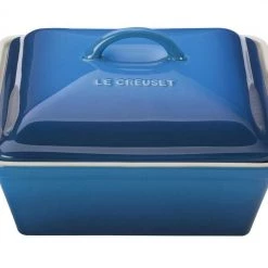 Le Creuset 2.5 Quart Heritage Covered Square Stoneware Casserole 14 Le Creuset 2.5 Quart Heritage Covered Square Stoneware Casserole