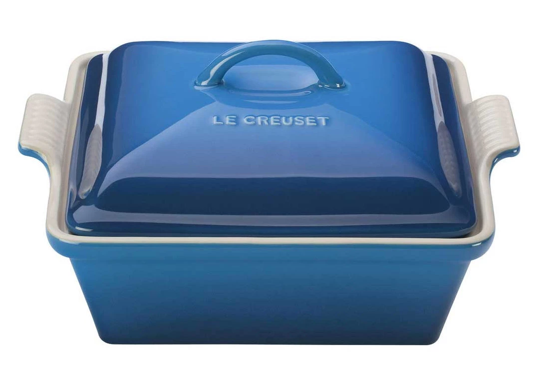 Le Creuset 2.5 Quart Heritage Covered Square Stoneware Casserole 4 Le Creuset 2.5 Quart Heritage Covered Square Stoneware Casserole