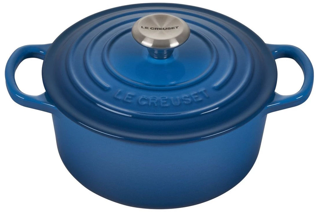 Le Creuset Signature 4.5 Quart Round Enameled Cast Iron Dutch Oven 11 Le Creuset Signature 4.5 Quart Round Enameled Cast Iron Dutch Oven