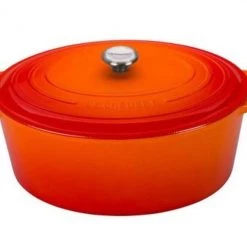 Le Creuset Dutch Ovens Le Creuset Signature 2.75 Quart Oval Enameled Cast Iron Dutch Oven 26 Le Creuset Dutch Ovens Le Creuset Signature 2.75 Quart Oval Enameled Cast Iron Dutch Oven