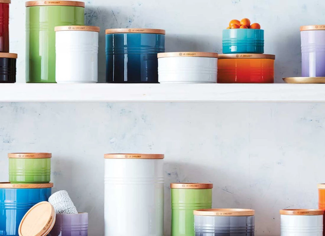 Le Creuset 1.5 Quart Stoneware Storage Canister W/Wood Lid Le Creuset Wine & Kitchen Tools 4 Le Creuset 1.5 Quart Stoneware Storage Canister W/Wood Lid Le Creuset Wine & Kitchen Tools