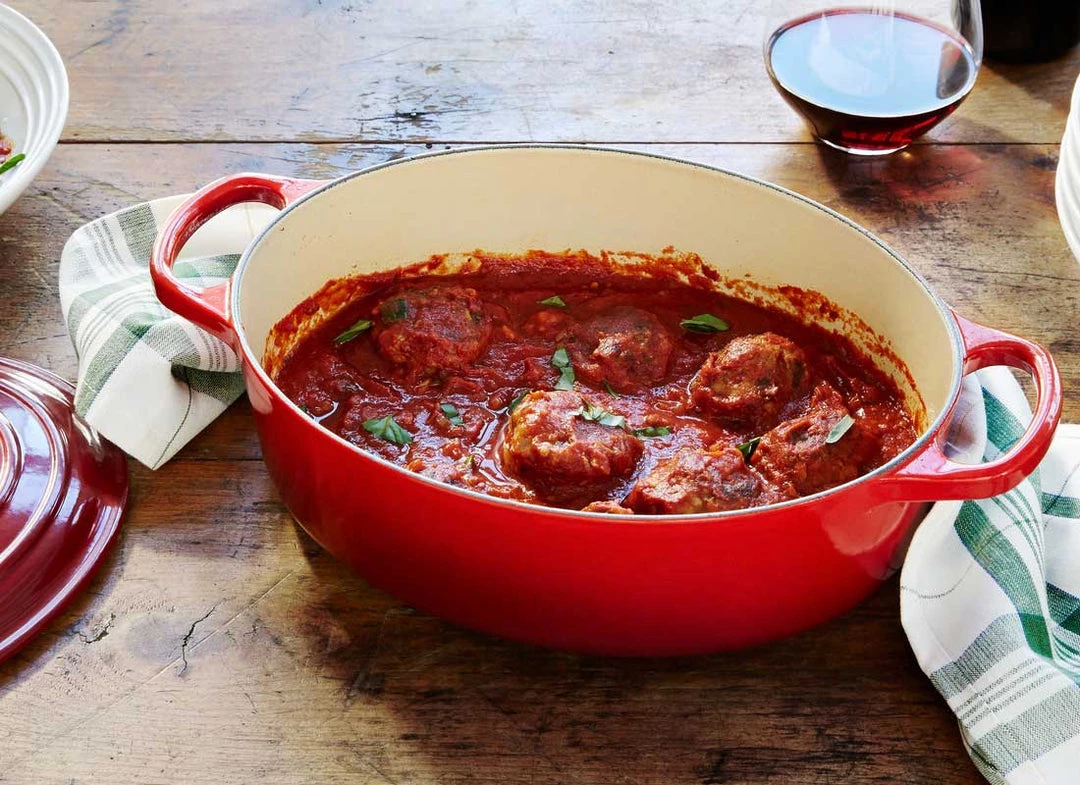 Le Creuset Dutch Ovens Le Creuset Signature 2.75 Quart Oval Enameled Cast Iron Dutch Oven 8 Le Creuset Dutch Ovens Le Creuset Signature 2.75 Quart Oval Enameled Cast Iron Dutch Oven