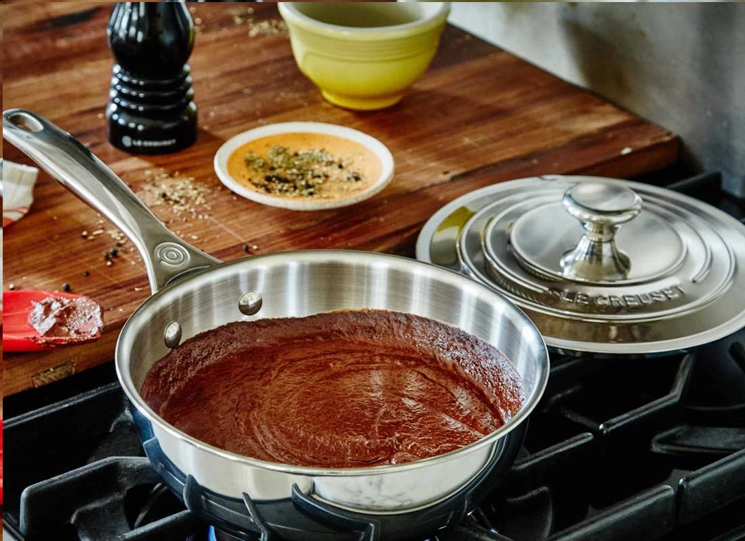 Le Creuset 3.5 Quart Stainless Steel Saucier Pan Le Creuset Saucepans 4 Le Creuset 3.5 Quart Stainless Steel Saucier Pan Le Creuset Saucepans