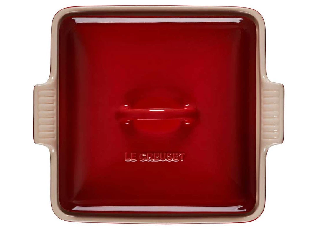 Le Creuset 2.5 Quart Heritage Covered Square Stoneware Casserole 9 Le Creuset 2.5 Quart Heritage Covered Square Stoneware Casserole
