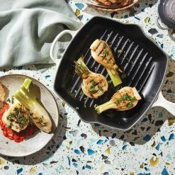 Le Creuset Skillets & Frypans Le Creuset 10.25" Enameled Cast Iron Signature Square Skillet 22 Le Creuset Skillets & Frypans Le Creuset 10.25