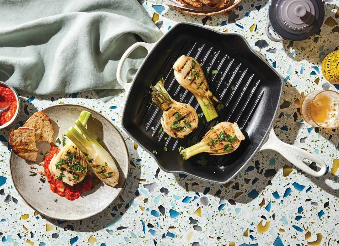 Le Creuset Skillets & Frypans Le Creuset 10.25" Enameled Cast Iron Signature Square Skillet 11 Le Creuset Skillets & Frypans Le Creuset 10.25" Enameled Cast Iron Signature Square Skillet