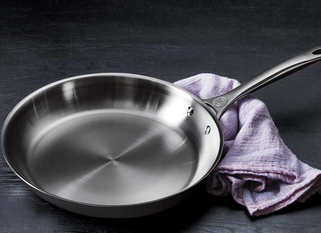 Le Creuset 12 Inch Stainless Steel Fry Pan Le Creuset Skillets & Frypans 5 Le Creuset 12 Inch Stainless Steel Fry Pan Le Creuset Skillets & Frypans