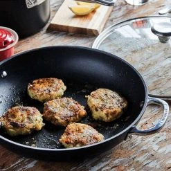 Le Creuset 4 Quart Toughened Nonstick Pro Braiser W/Glass Lid