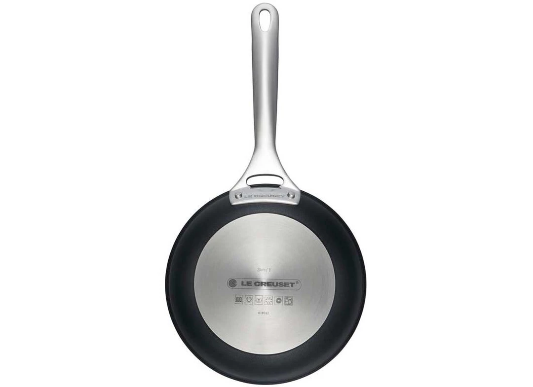 Le Creuset Skillets & Frypans Le Creuset Toughened Nonstick Pro 8 Inch Fry Pan 2 Le Creuset Skillets & Frypans Le Creuset Toughened Nonstick Pro 8 Inch Fry Pan